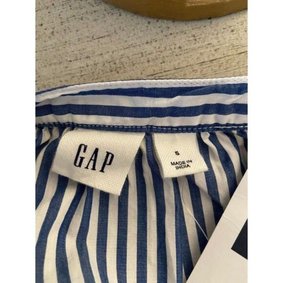 NWT Blue and White Stripped/Ruffled Gap Long Sleeve Shirt (Small) - Picture 5 of 5
